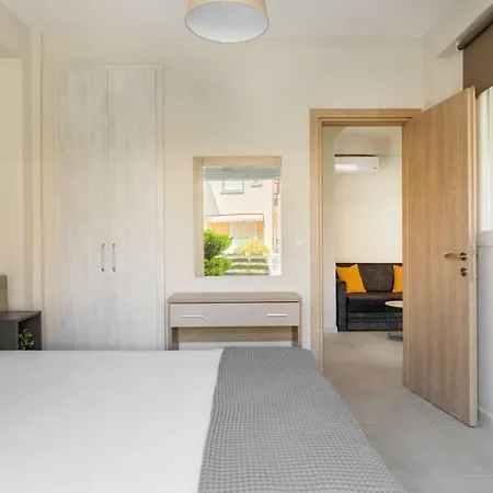 V Luxury Апартаменты Сиври