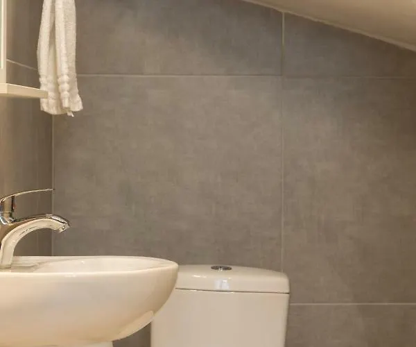 V Luxury Apartament *